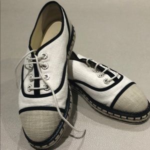 Chanel espadrille Oxford